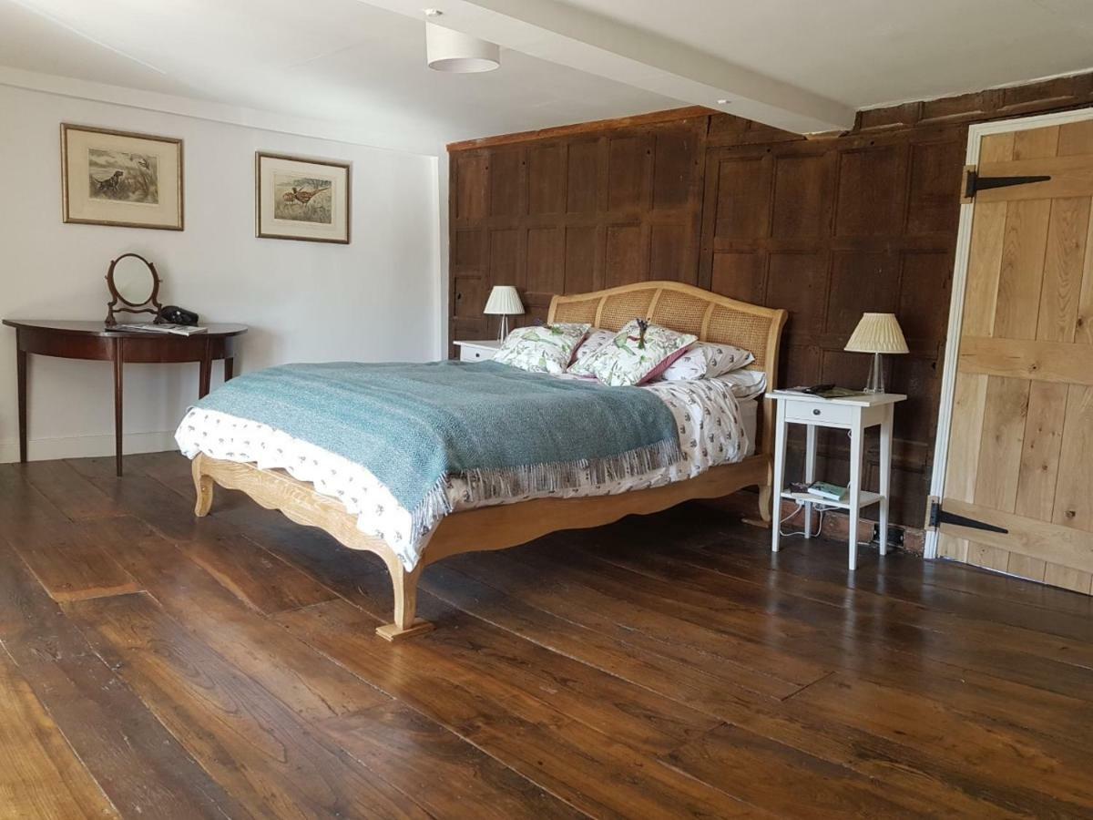 Hollow Meadow House Priors Marston Buitenkant foto